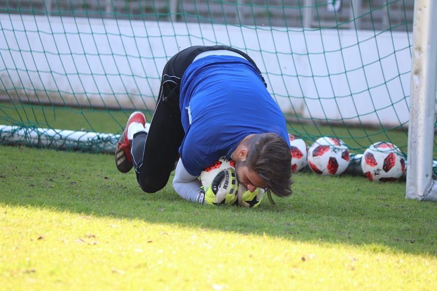Training KFC Uerdingen 20.04.2019_10