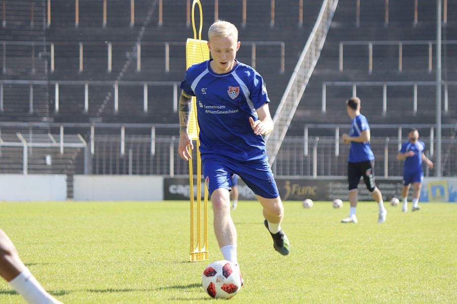 Training KFC Uerdingen 20.04.2019_14