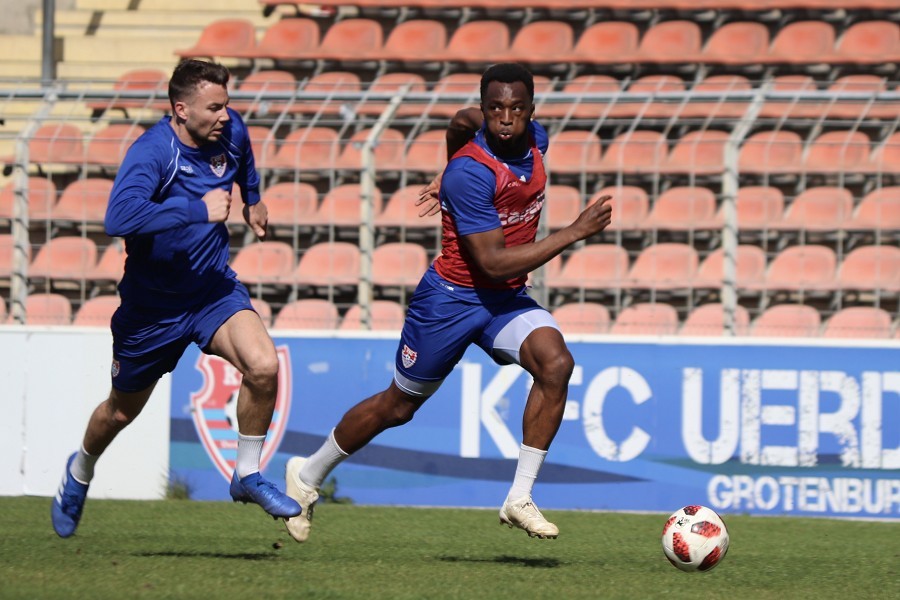 Training KFC Uerdingen 20.04.2019_26