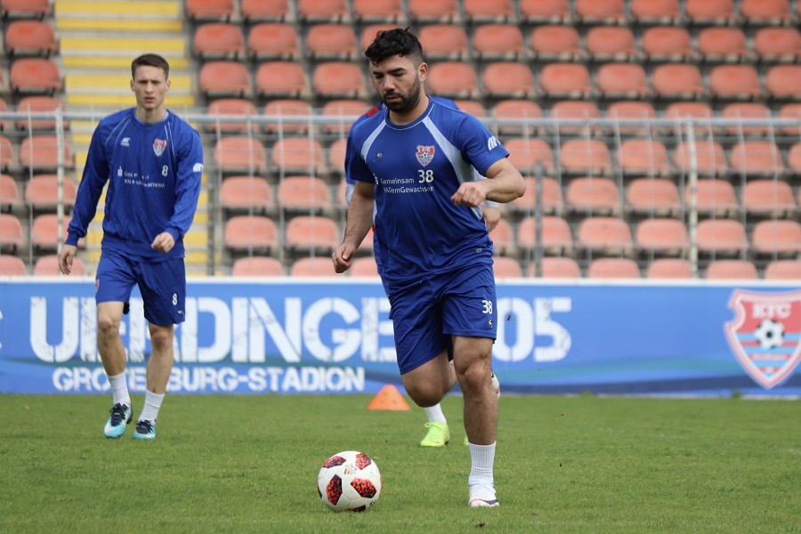 Training KFC Uerdingen 24.04.2019_12