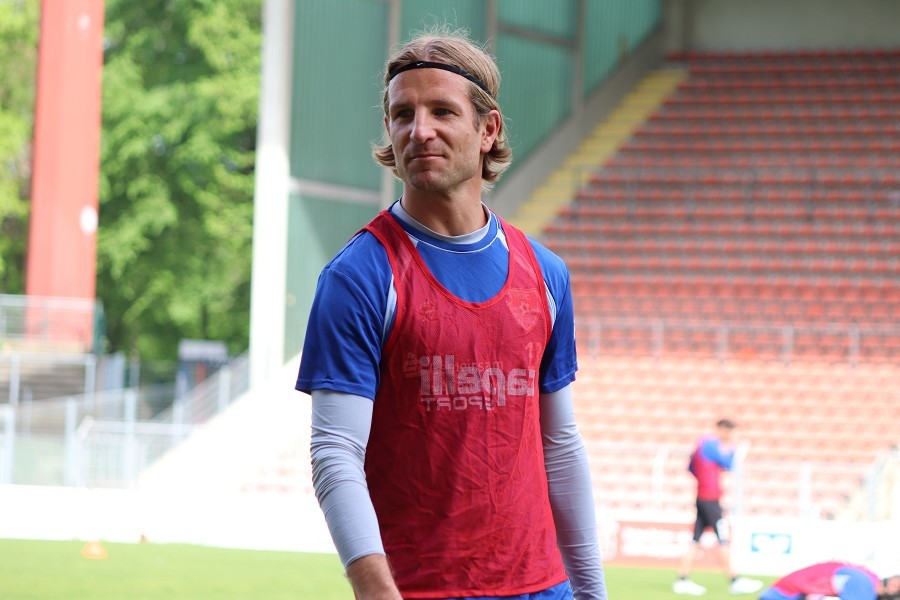 Training KFC Uerdingen 24.04.2019_20