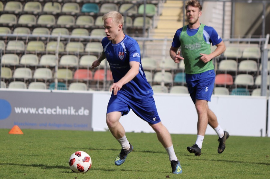 Training KFC Uerdingen 24.04.2019_21