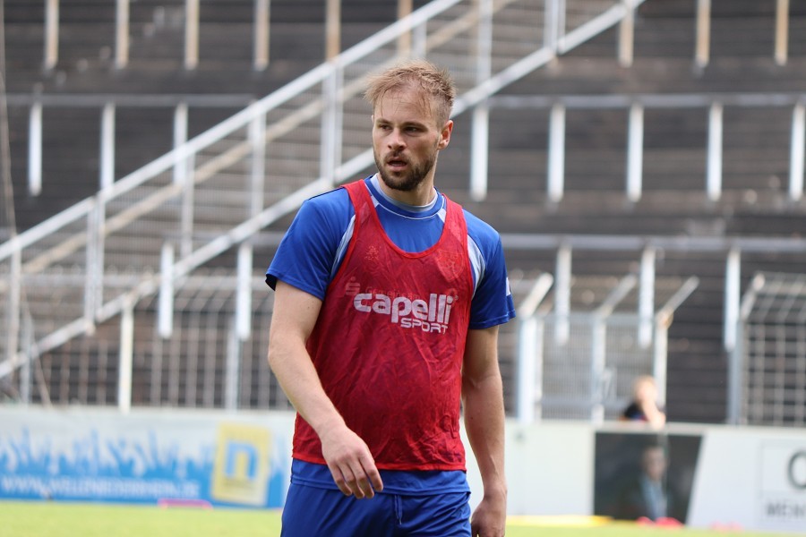 Training KFC Uerdingen 24.04.2019_35