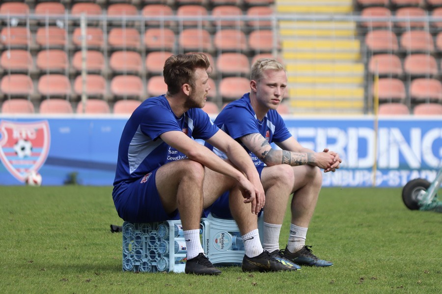 Training KFC Uerdingen 24.04.2019_36