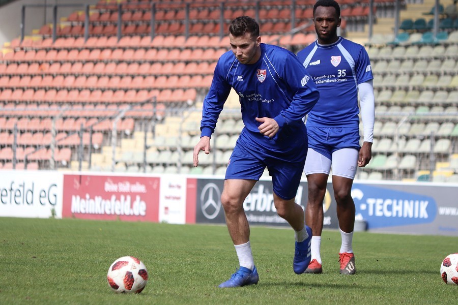 Training KFC Uerdingen 24.04.2019_41