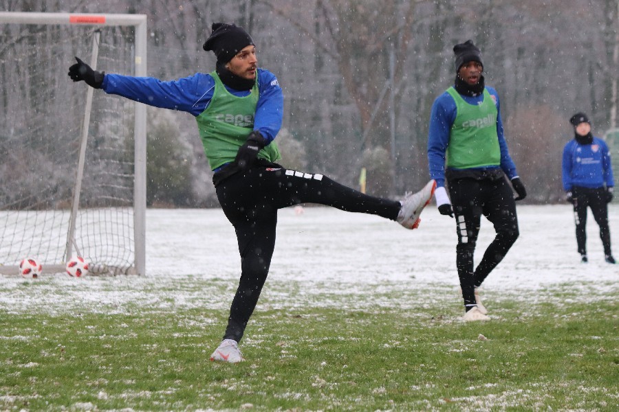 Training KFC Uerdingen 30.01.2019_14