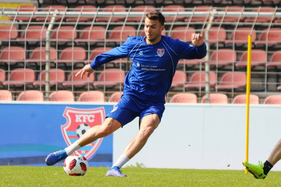 Training KFC Uerdingen 30.04.2019_13