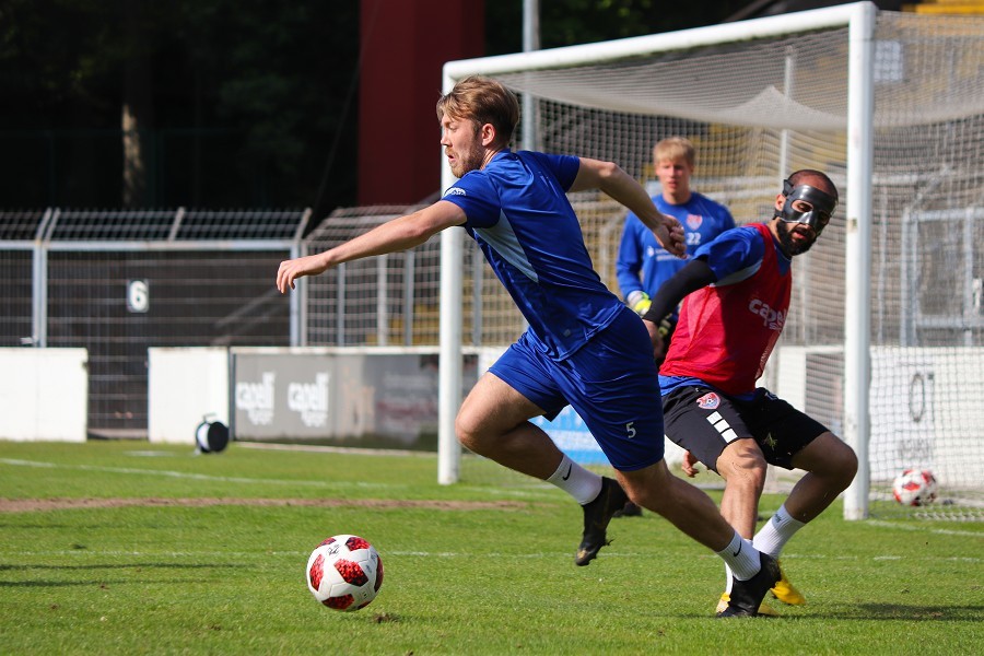 Training KFC Uerdingen 30.04.2019_15