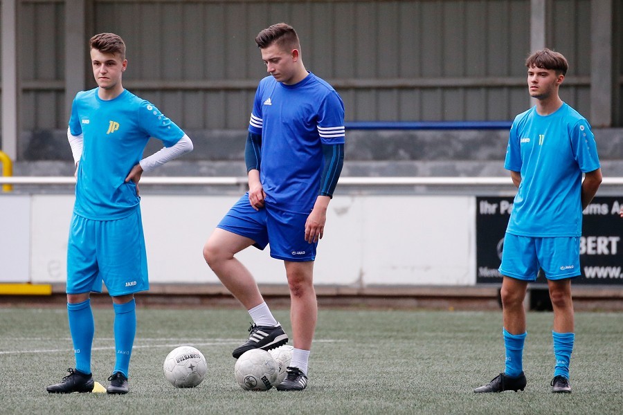 Training SC Union Nettetal U19 18.06.2020_16