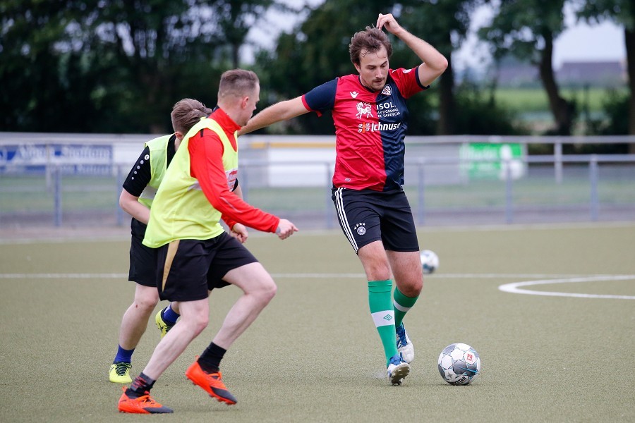Training SV Jungblut Born (16.07.2020)_17
