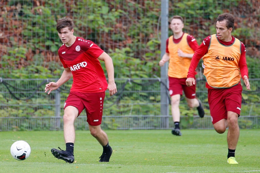 Trainingsauftakt RW Essen (16.07.2020)_37