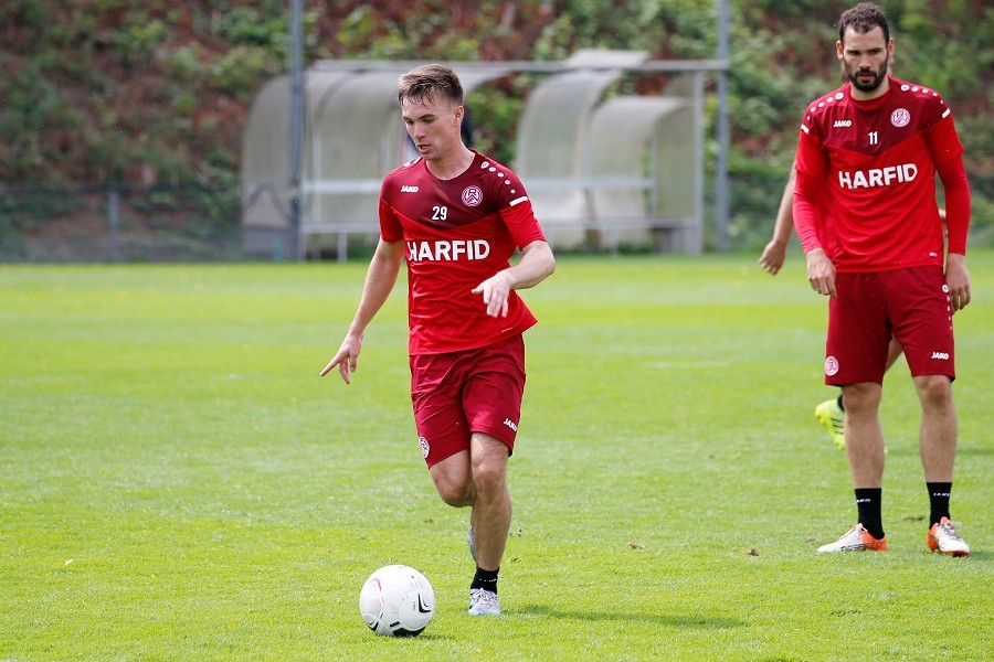 Trainingsauftakt RW Essen (16.07.2020)_44
