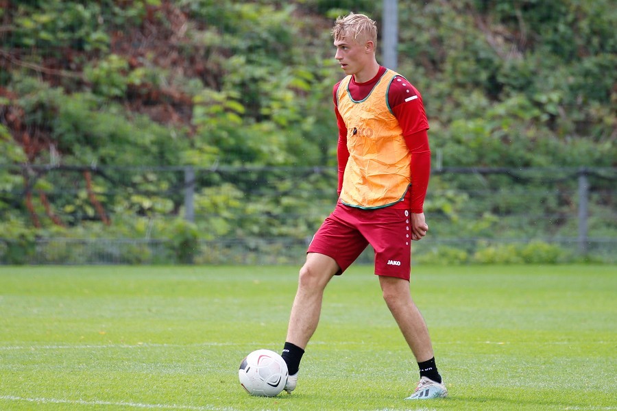 Trainingsauftakt RW Essen (16.07.2020)_45