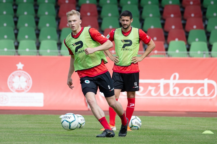 Trainingsauftakt RW Oberhausen (15.07.2020)_37