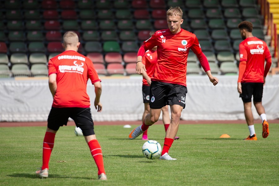 Trainingsauftakt RW Oberhausen (15.07.2020)_45
