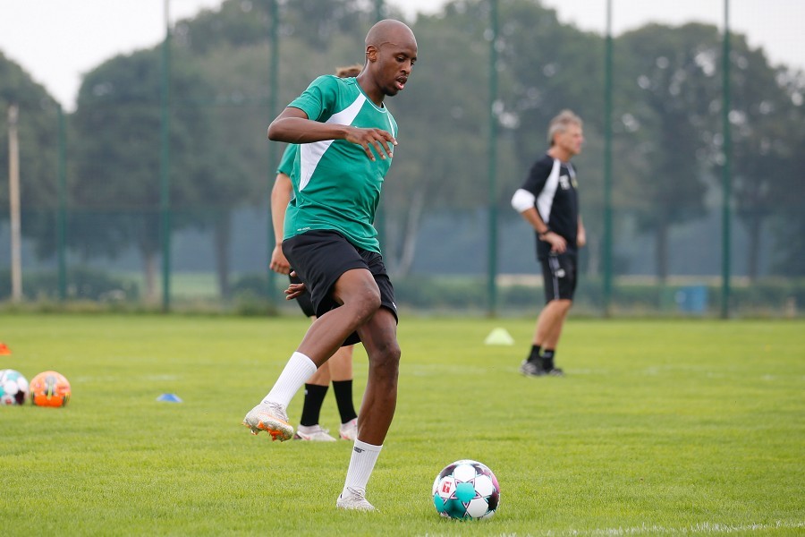 Trainingsauftakt SV Straelen (04.07.2021)_23