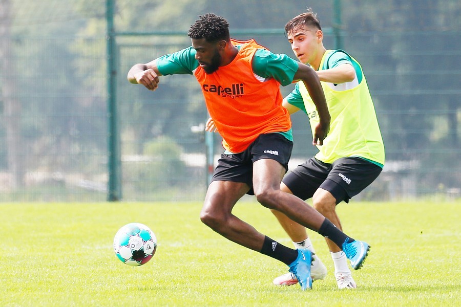 Trainingsauftakt SV Straelen (04.07.2021)_45