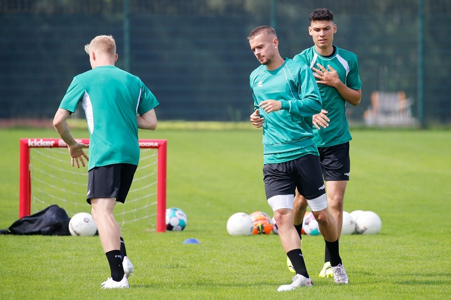 Trainingsauftakt SV Straelen (04.07.2021)_6