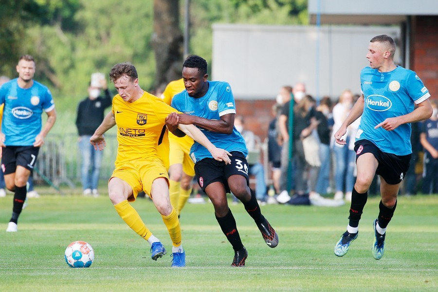 TSV Meerbusch vs. Fortuna Düsseldorf (2021/22)_26