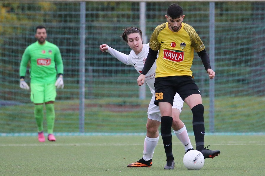 Türkiyemspor Mönchengladbach vs. Red Stars MG (2022/23)_11
