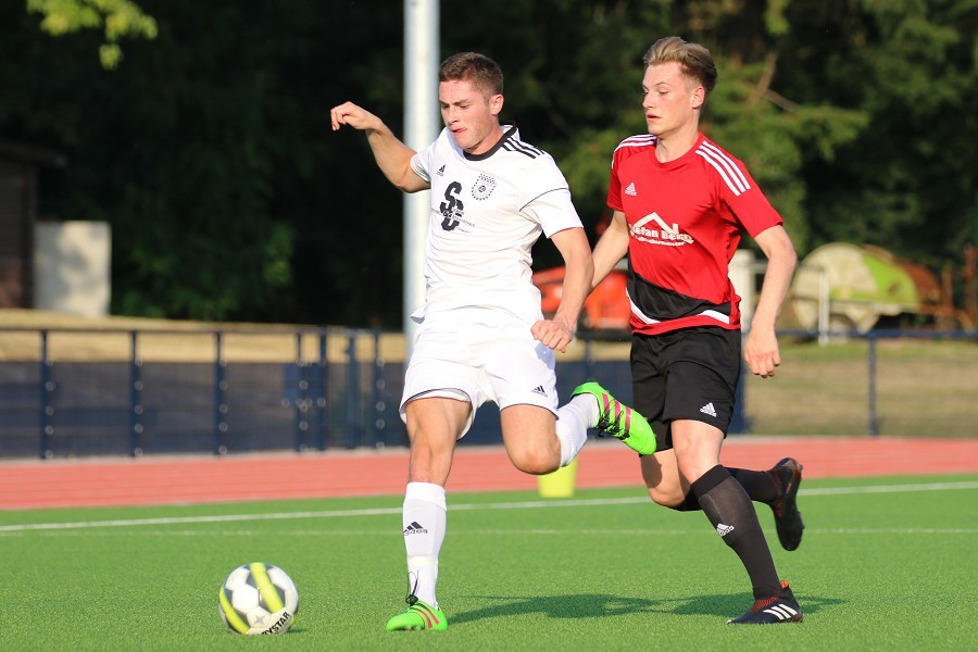 TuRa Brüggen- DJK/VfL Giesenkirchen (2019/20)_13