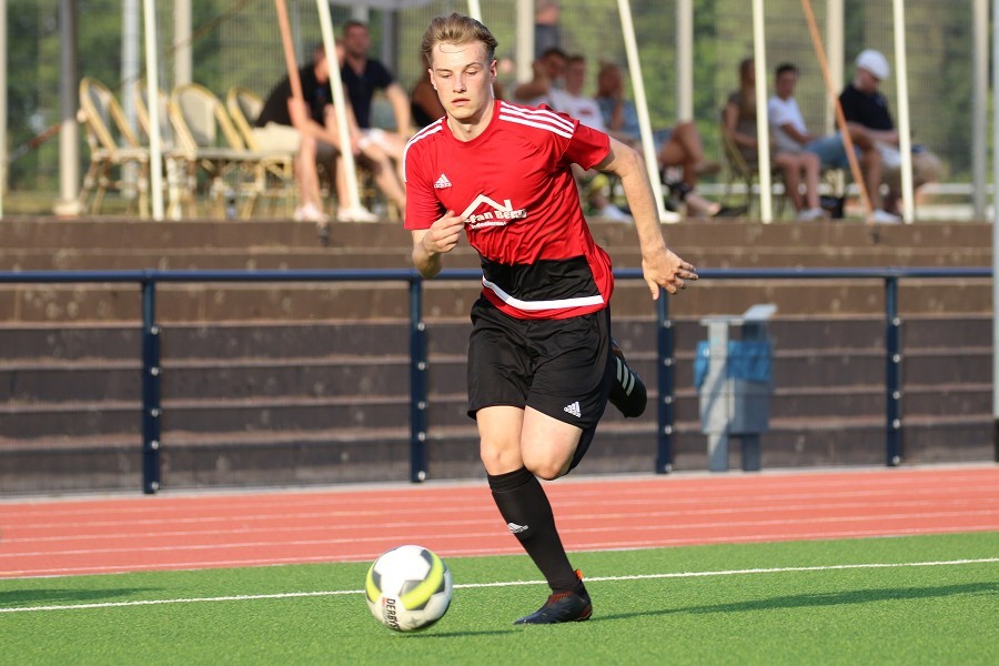 TuRa Brüggen- DJK/VfL Giesenkirchen (2019/20)_14
