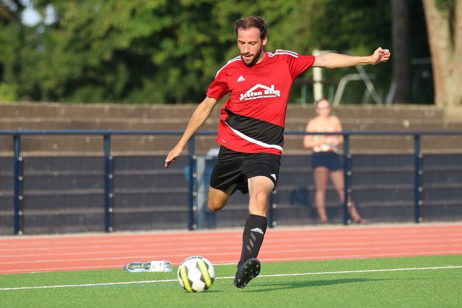 TuRa Brüggen- DJK/VfL Giesenkirchen (2019/20)_6