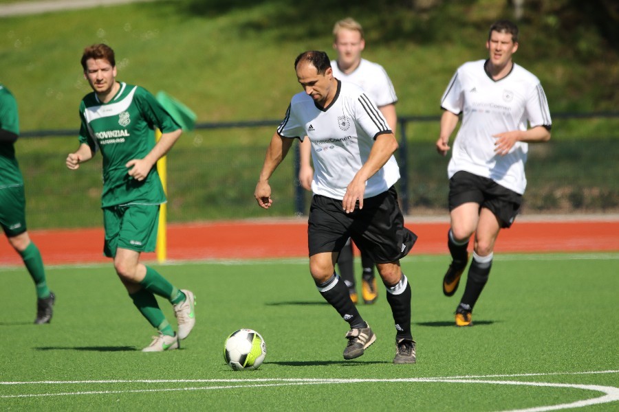 TuRa Brüggen III- SV Concordia Lötsch (2017/18)_14