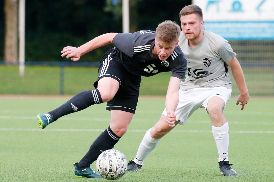 TuRa Brüggen vs. SV Lürrip (2021/22)_9