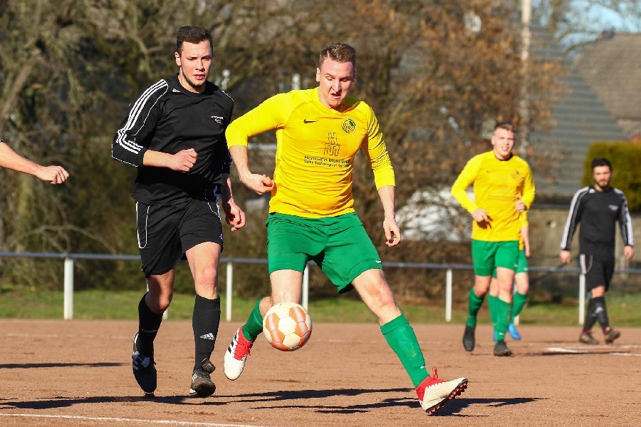 TuS Gellep- DJK/VfL Willich (2018/19)_8