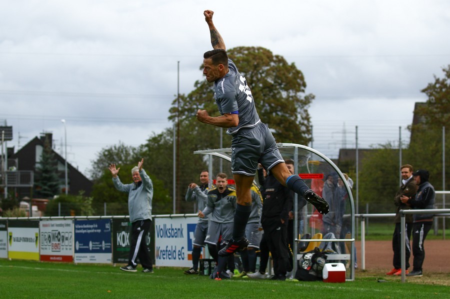 TuS Gellep II vs. SV Thomasstadt Kempen III (2020/21)_13