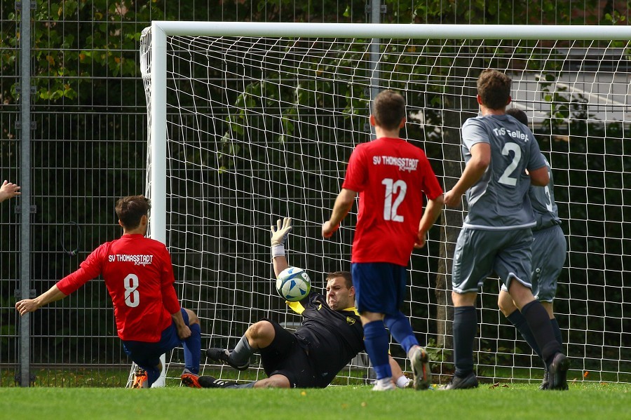 TuS Gellep II vs. SV Thomasstadt Kempen III (2020/21)_27