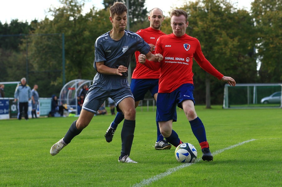 TuS Gellep II vs. SV Thomasstadt Kempen III (2020/21)_39