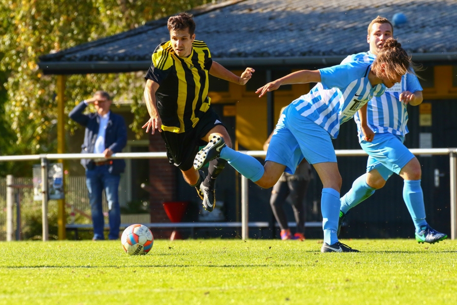 TuS Gellep- SC Waldniel II (2018/19)_13