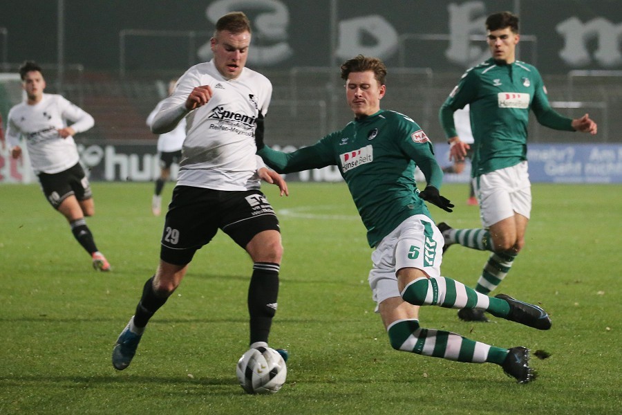 VfB Lübeck vs. Heider SV (2021/22)_10