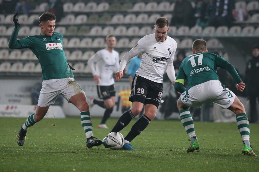 VfB Lübeck vs. Heider SV (2021/22)_15