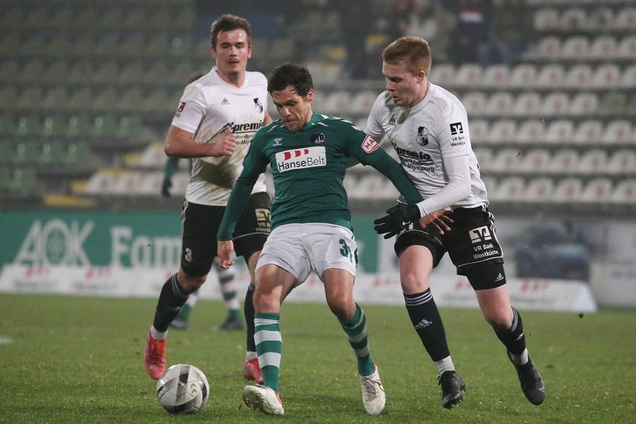 VfB Lübeck vs. Heider SV (2021/22)_2
