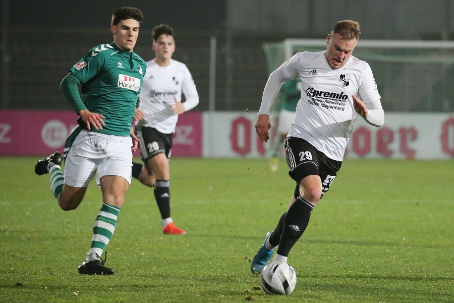 VfB Lübeck vs. Heider SV (2021/22)_9