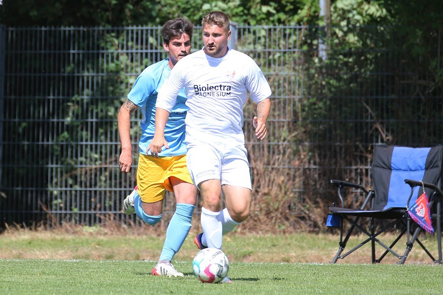VfB Uerdingen vs. KFC Uerdingen (2022/23)_3