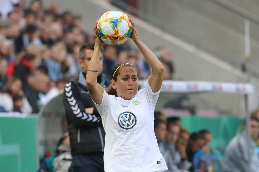 VfL Wolfsburg- SC Freiburg (2018/19)_12