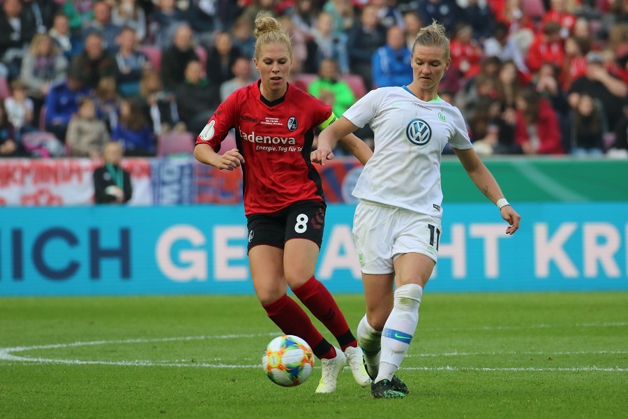 VfL Wolfsburg- SC Freiburg (2018/19)_35
