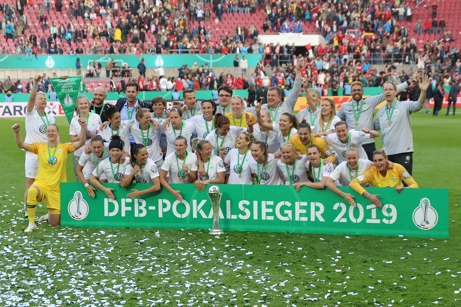 VfL Wolfsburg- SC Freiburg (2018/19)_58