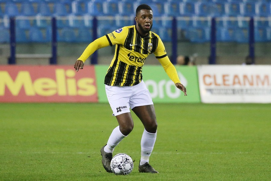Vitesse Arnheim vs. PEC Zwolle (2021/22)_22
