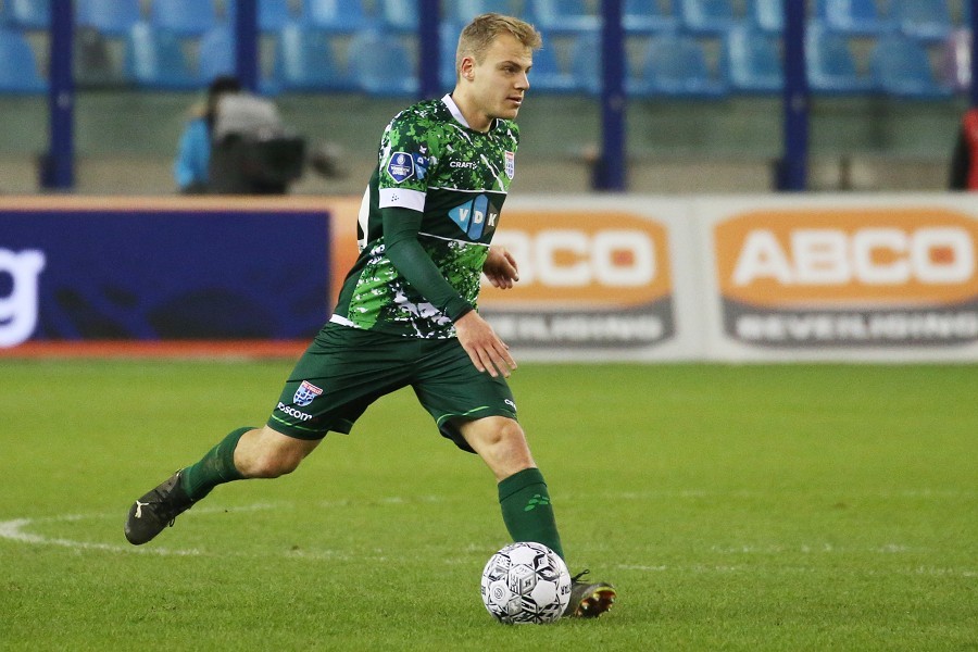 Vitesse Arnheim vs. PEC Zwolle (2021/22)_37