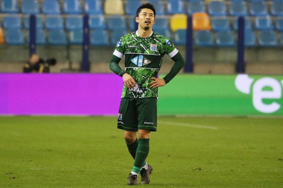 Vitesse Arnheim vs. PEC Zwolle (2021/22)_55