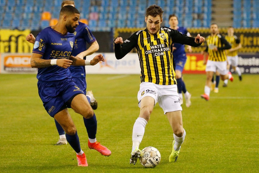Vitesse Arnheim vs. VVV Venlo (2020/21)_3