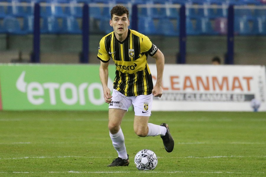 Vitesse vs. DVS´33 Ermelo (2021/22)_18
