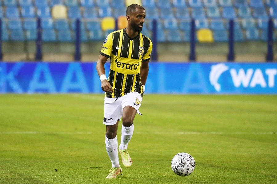 Vitesse vs. DVS´33 Ermelo (2021/22)_25