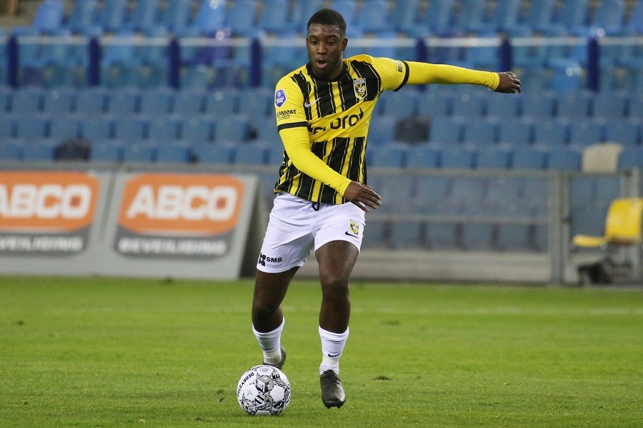 Vitesse vs. DVS´33 Ermelo (2021/22)_31