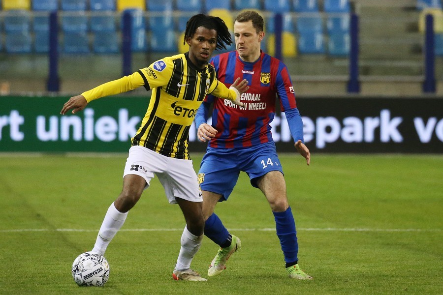 Vitesse vs. DVS´33 Ermelo (2021/22)_41